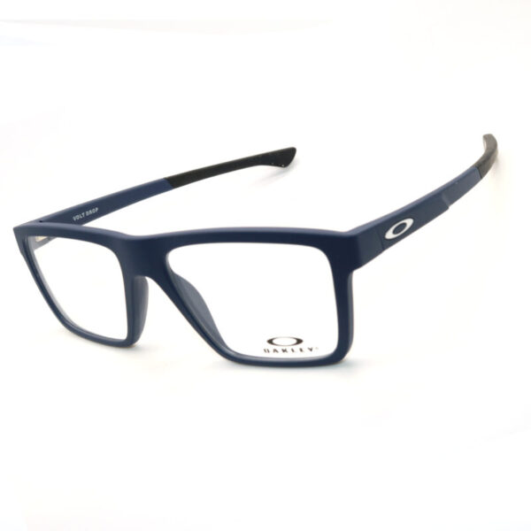 "Satin universal blue sunglasses with a stylish and modern design, offering durability and UV protection, ideal for both casual and outdoor activities."