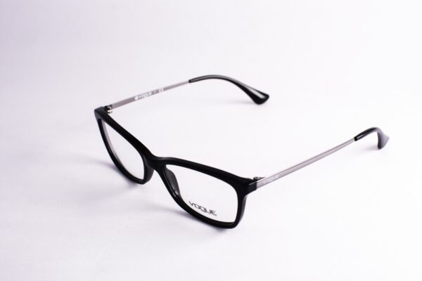 "VO 5042-1 W44 square unisex eyeglasses in a sleek black frame, offering a modern design with dimensions 51-16-140, ideal for both men and women seeking comfort and style."